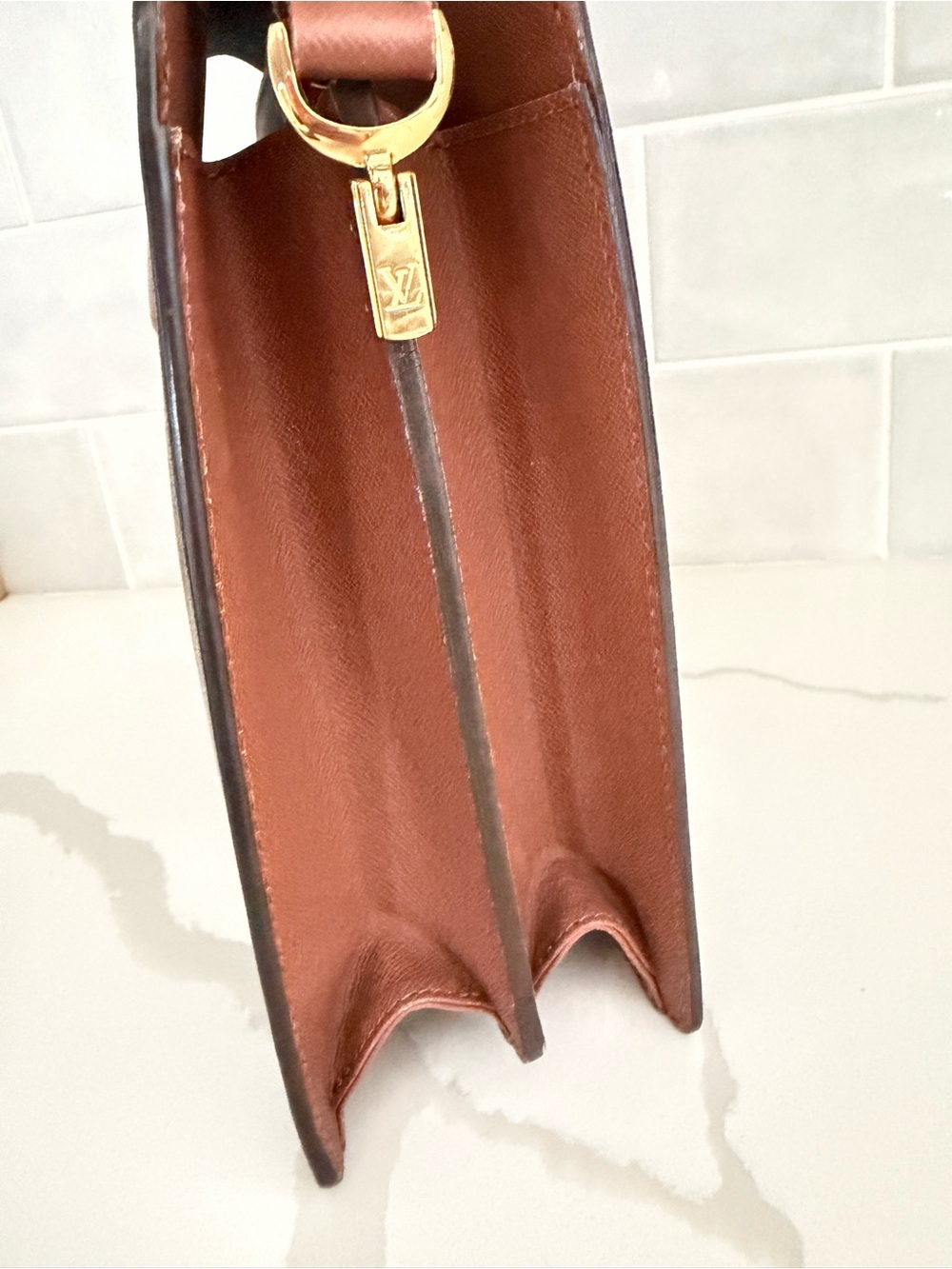 Louis Vuitton Monogram Courcelles Purse - Picture 5 of 9